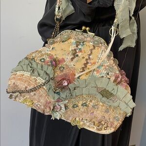 Mary Frances Beaded Frame Bag | Embellished Art Purse | Detachable Chain Strap